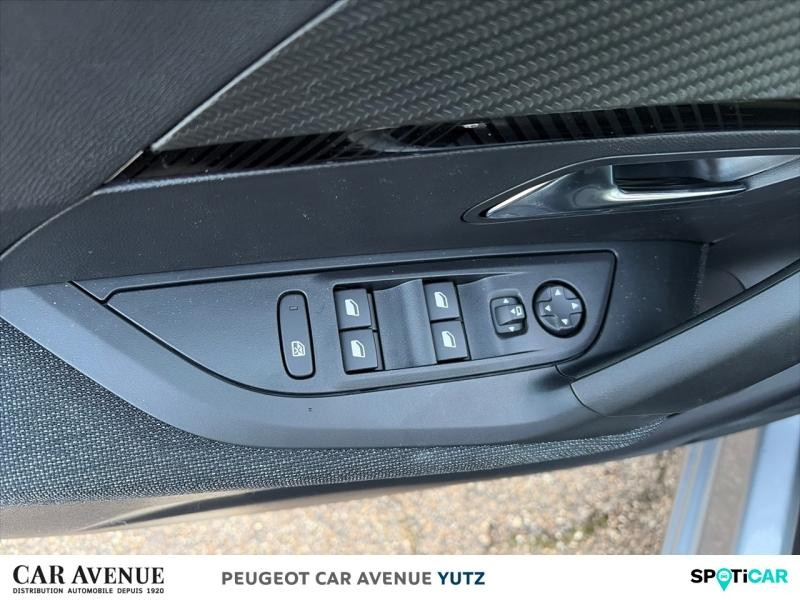 Occasion PEUGEOT 2008 e-2008 156ch Style 2025 Gris Artense (M) 34824 € à Yutz