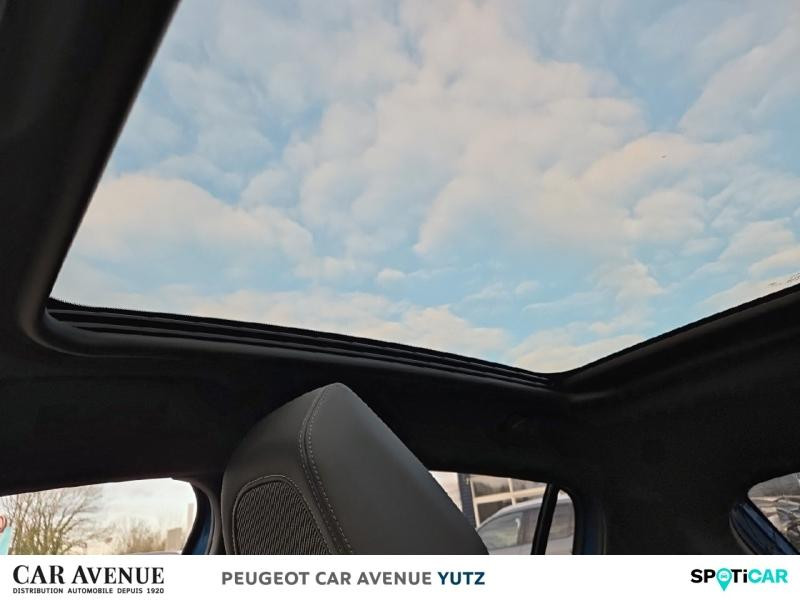 Used PEUGEOT 208 e-208 136ch GT Line 2020 Bleu Vertigo € 13890 in Yutz