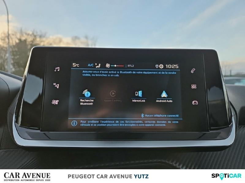 Used PEUGEOT 208 1.2 PureTech 75ch S&S Style 2022 Jaune € 14390 in Yutz