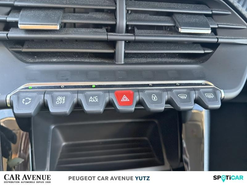 Used PEUGEOT 208 1.2 PureTech 75ch S&S Like 2021 Gris Artense (M) € 9790 in Yutz