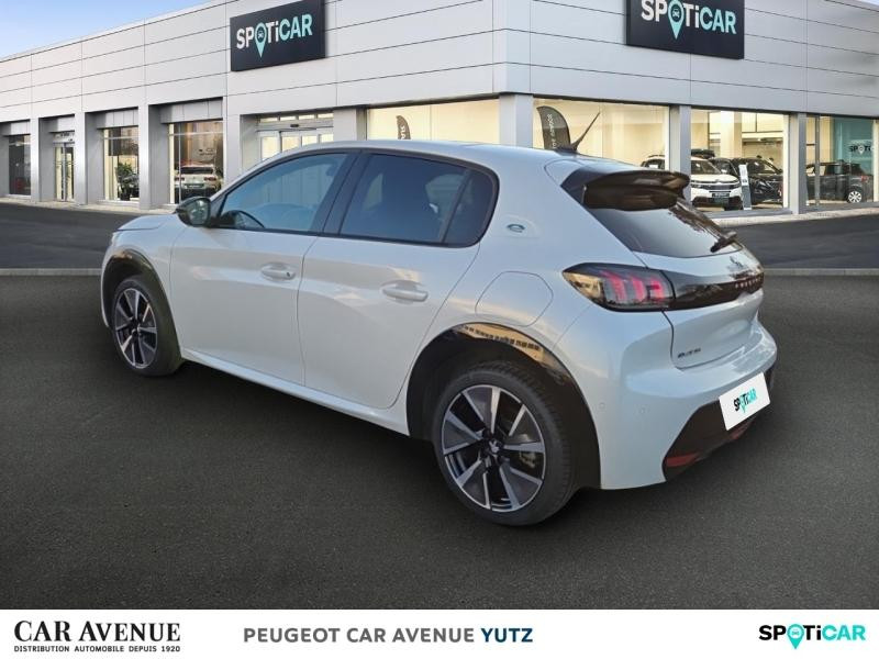 Used PEUGEOT 208 e-208 136ch GT 2022 Blanc nacré € 17890 in Yutz