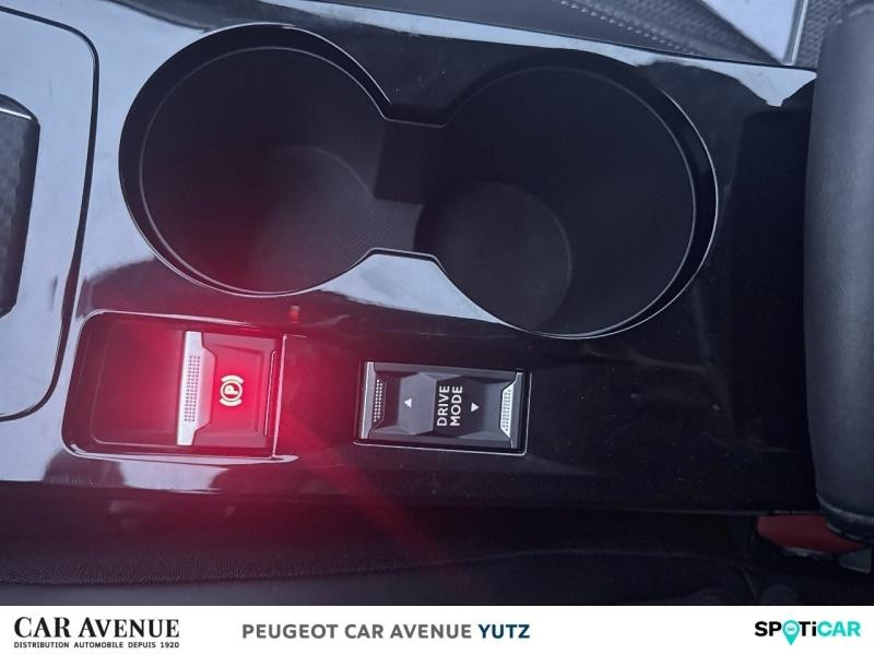 Used PEUGEOT 208 e-208 136ch E-Style 2024 Bleu Vertigo (V) € 21890 in Yutz