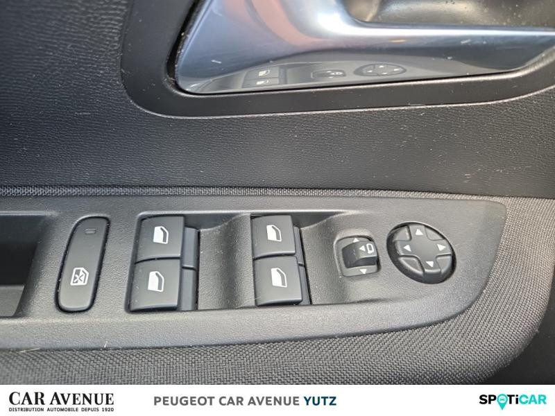 Used PEUGEOT 208 Business R e-208 136ch Active 2023 Blanc Banquise € 17890 in Yutz