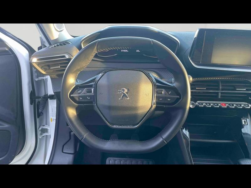 Occasion PEUGEOT 2008 1.2 PureTech 100ch S&S Active 2021 Blanc banquise (O) 14890 € à Yutz