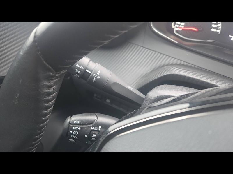 Occasion PEUGEOT 2008 1.2 PureTech 100ch S&S Style 2022 Gris Platinium (M) 14890 € à Yutz