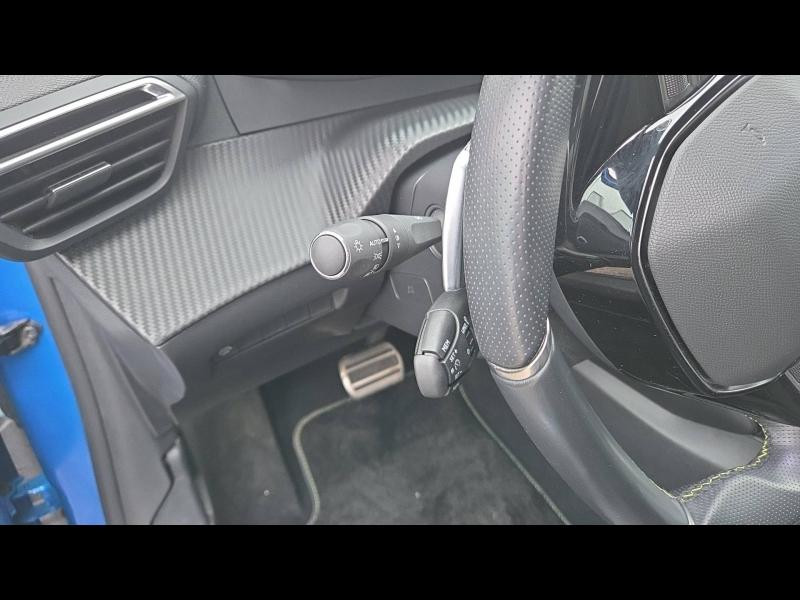Occasion PEUGEOT 208 1.2 PureTech 130ch S&S GT EAT8 2021 Bleu Vertigo (V) 15990 € à Yutz