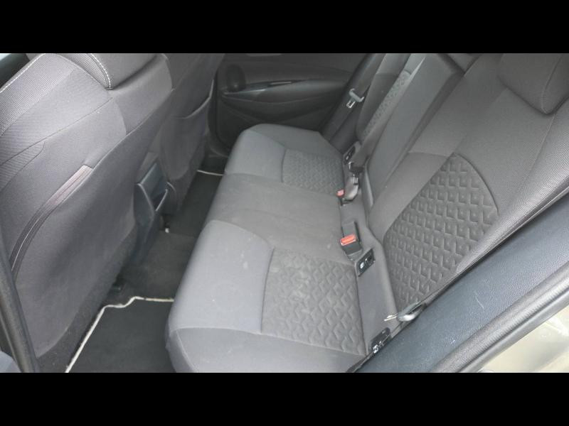 Used TOYOTA Corolla 122h Dynamic MY22 2022 Bronze Impérial métallisé € 18890 in Yutz