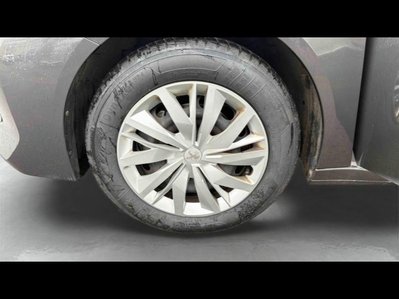 Occasion PEUGEOT 208 1.2 PureTech 75ch S&S Like 2021 Gris Platinium (M) 9690 € à Yutz