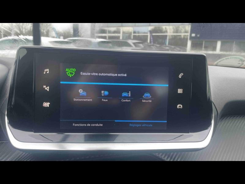 Used PEUGEOT 2008 1.2 PureTech 100ch S&S Active 2021 Orange € 14890 in Yutz