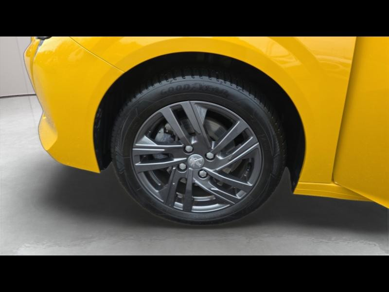 Used PEUGEOT 208 1.2 PureTech 100ch S&S Style 118g 2021 Jaune € 13490 in Yutz
