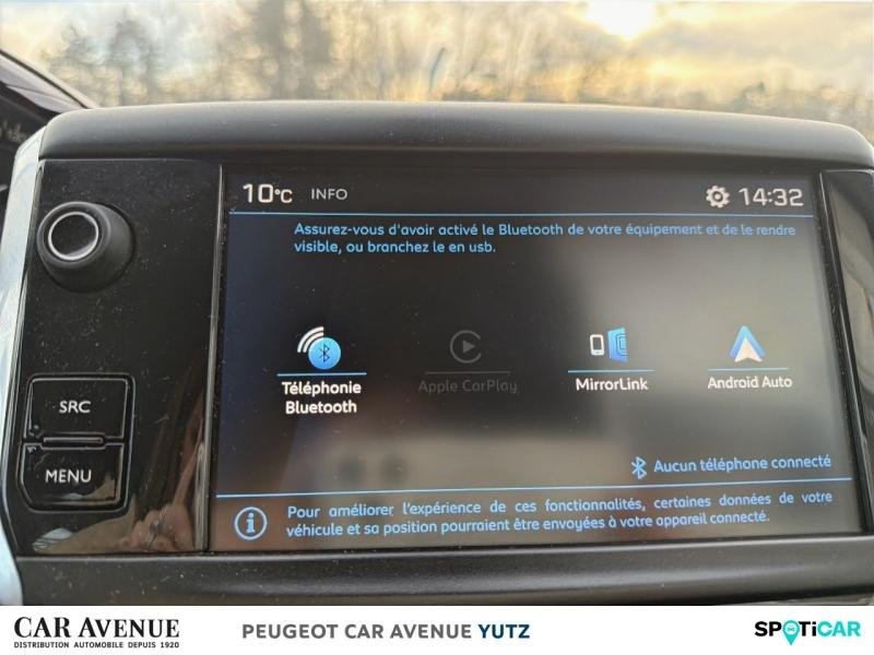 Used PEUGEOT 208 1.2 PureTech 82ch E6.c Signature 5p 2018 Gris Artense € 9190 in Yutz