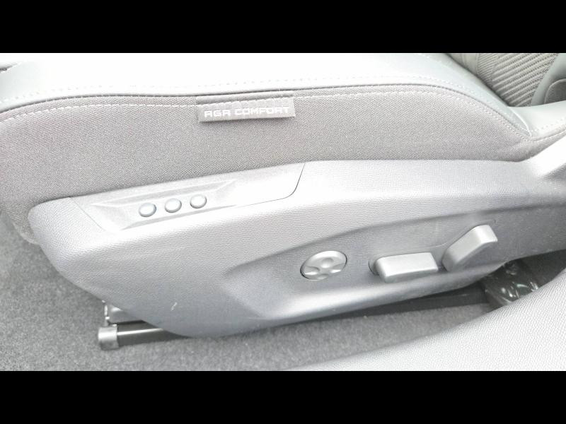 Occasion PEUGEOT 408 Hybrid 136ch GT e-DCS6 2025 Gris Sélénium (M) 30990 € à Yutz