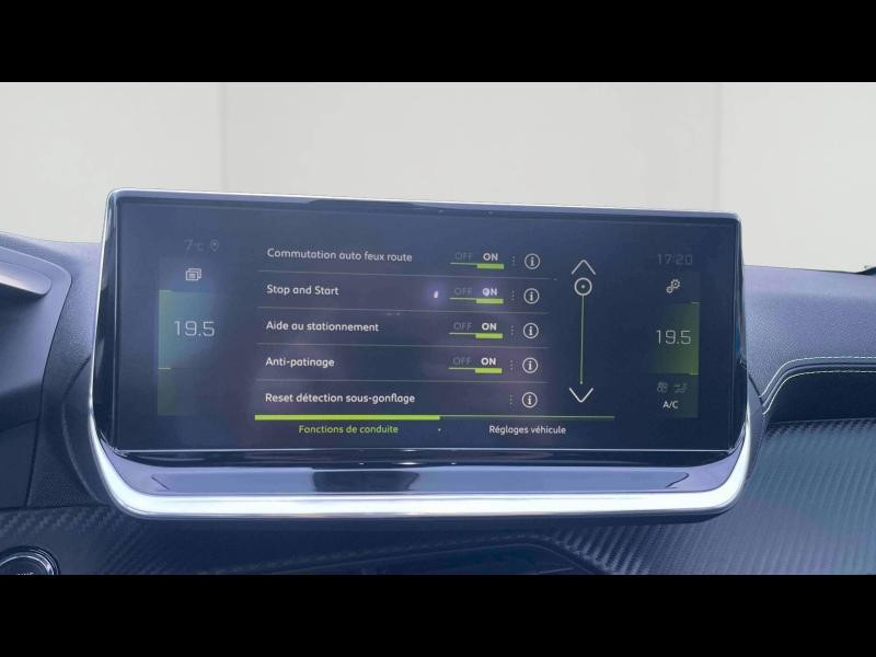 Used PEUGEOT 208 1.2 PureTech 130ch S&S GT Line EAT8 7cv 2019 Bleu Vertigo € 14890 in Yutz
