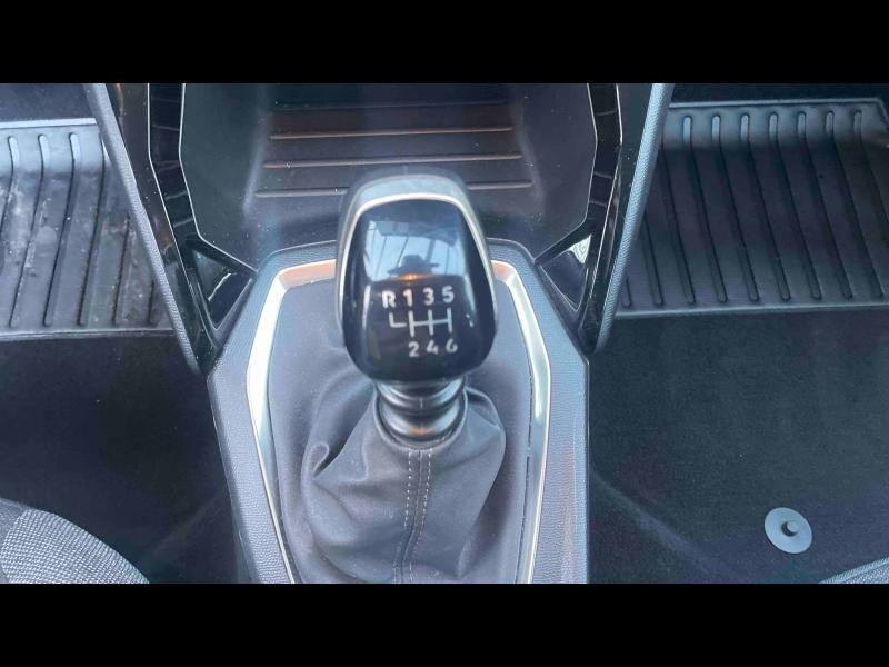 Used PEUGEOT 208 1.2 PureTech 100ch S&S Active 2024 Noir Perla Nera (M) € 14890 in Yutz