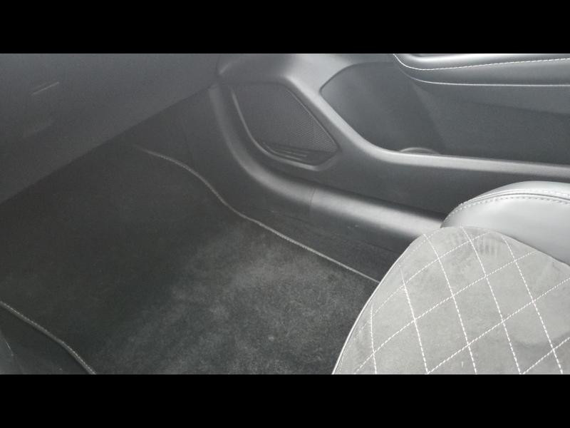 Occasion PEUGEOT 208 1.2 PureTech 130ch S&S GT EAT8 2023 Gris Artense (M) 16990 € à Yutz