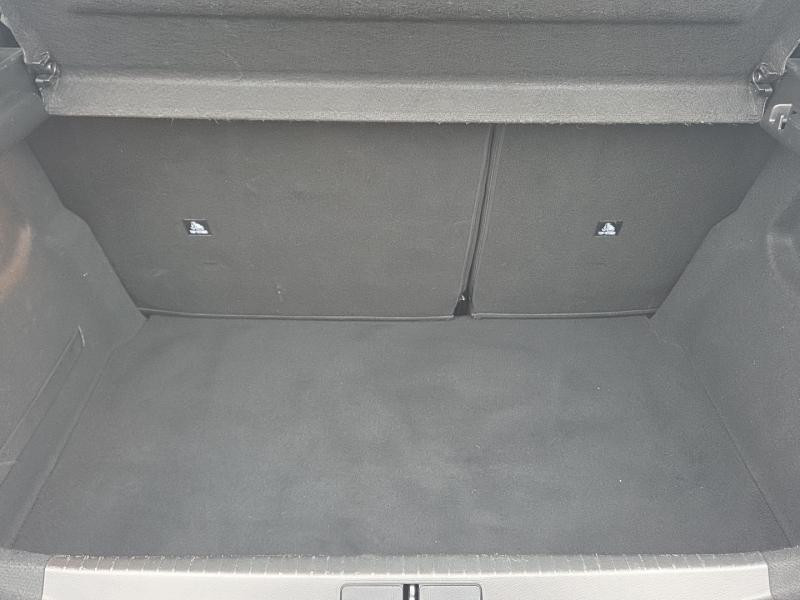 Occasion PEUGEOT 208 1.2 PureTech 130ch S&S GT EAT8 2023 Gris Artense (M) 16990 € à Yutz