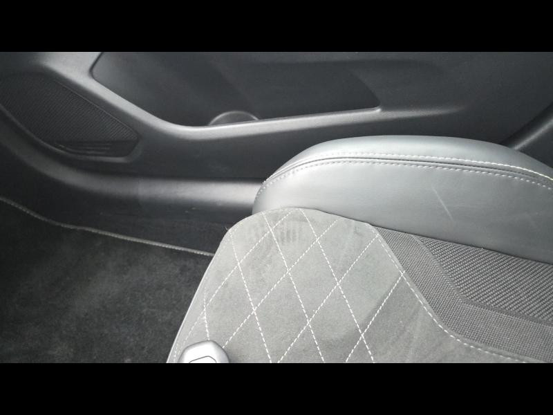 Occasion PEUGEOT 208 1.2 PureTech 130ch S&S GT EAT8 2023 Gris Artense (M) 16990 € à Yutz