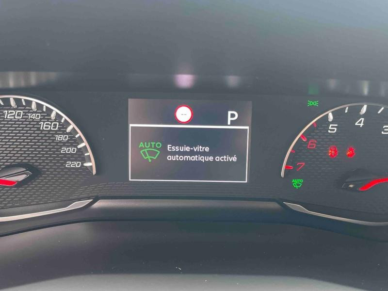Occasion PEUGEOT 2008 1.2 PureTech 130ch S&S Style EAT8 2021 Rouge Elixir (S) 17990 € à Yutz