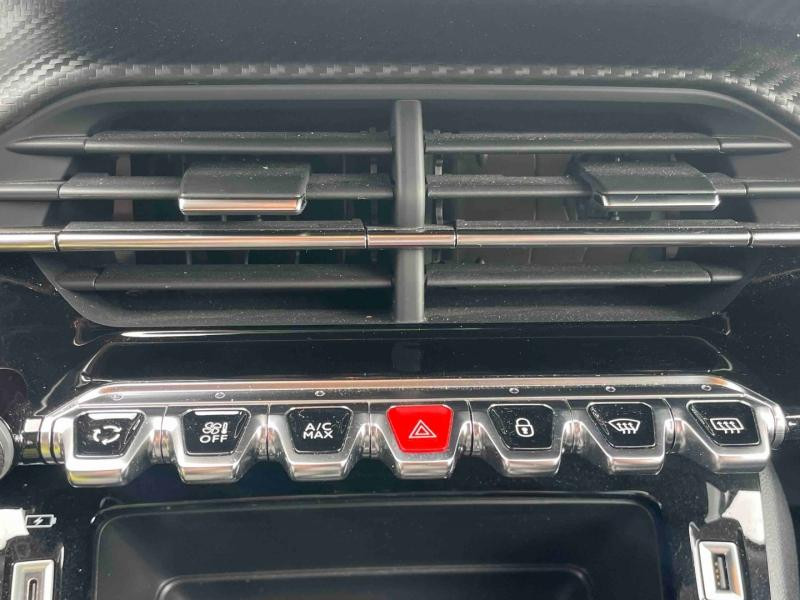 Occasion PEUGEOT 2008 1.2 PureTech 130ch S&S Style EAT8 2021 Rouge Elixir (S) 17990 € à Yutz