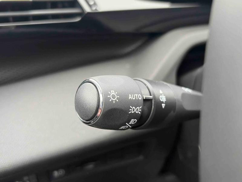 Used PEUGEOT 308 e-308 156ch batterie 54 kWh Style 2025 Gris Artense (M) € 39304 in Yutz