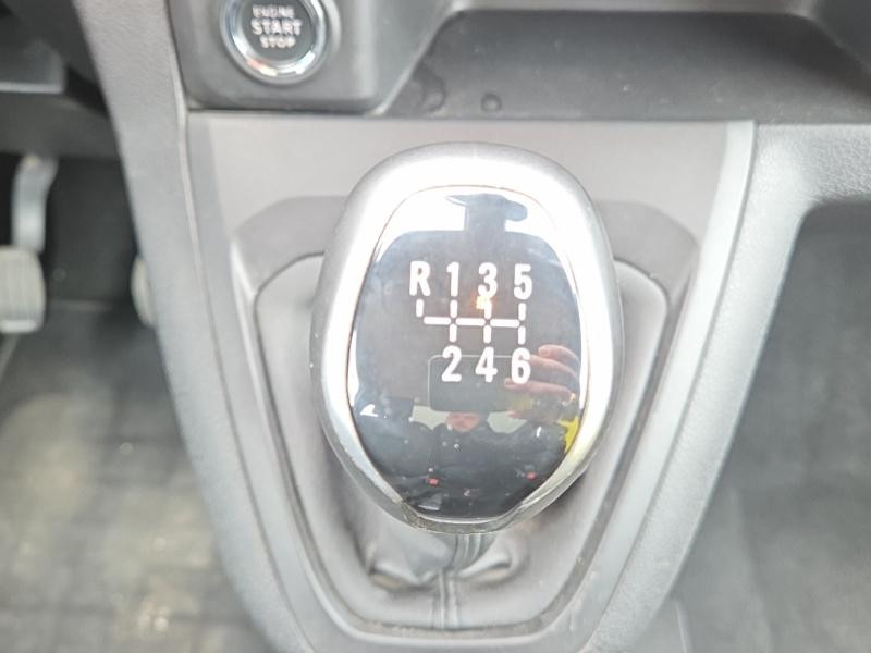 Occasion PEUGEOT Traveller 2.0 BlueHDi 150ch S&S Compact Active 8 Places 2020 Noir Perla Nera 33590 € à Yutz