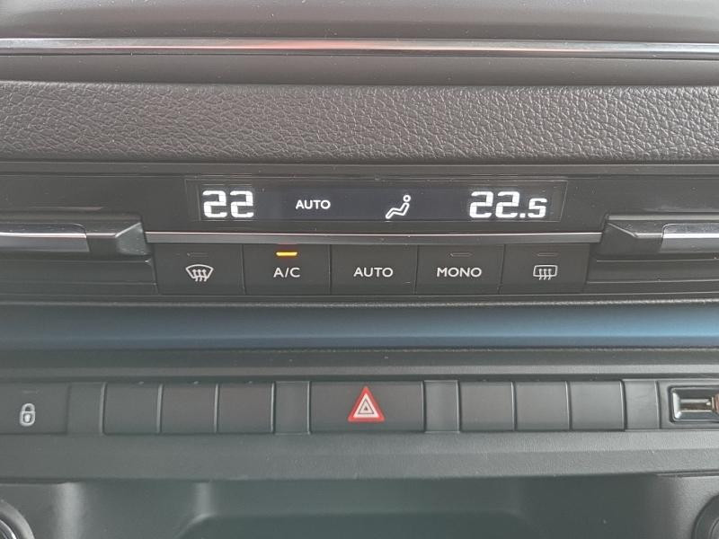 Occasion PEUGEOT Traveller 2.0 BlueHDi 150ch S&S Compact Active 8 Places 2020 Noir Perla Nera 33590 € à Yutz