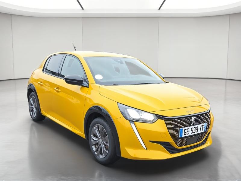 Used PEUGEOT 208 e-208 136ch Roadtrip 2022 Jaune € 15290 in Yutz