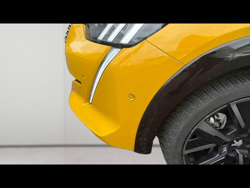 Used PEUGEOT 208 1.2 PureTech 130ch S&S GT Pack EAT8 2021 Jaune € 16190 in Yutz