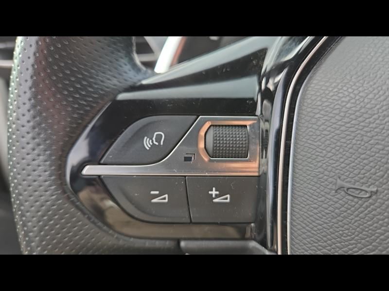 Used PEUGEOT 5008 1.5 BlueHDi 130ch S&S GT EAT8 2022 Blanc Nacré (N) € 25990 in Yutz