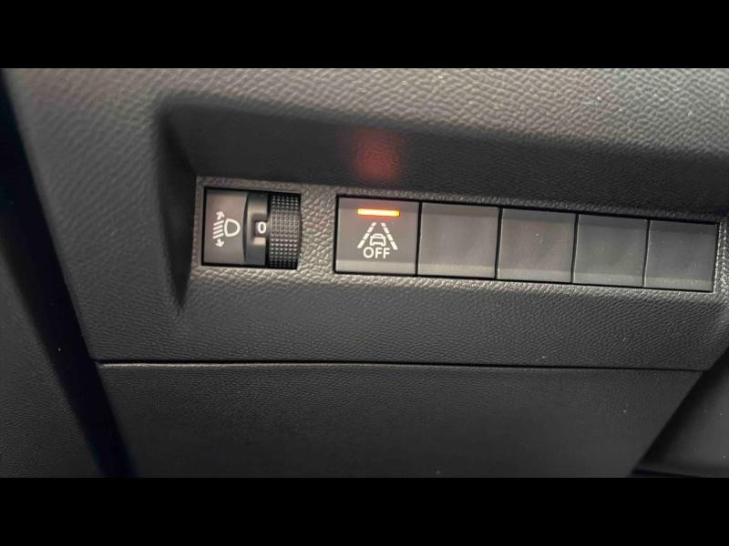 Used PEUGEOT 208 1.2 PureTech 100ch S&S Allure  Pack 2022 Rouge Elixir (V) € 14990 in Yutz