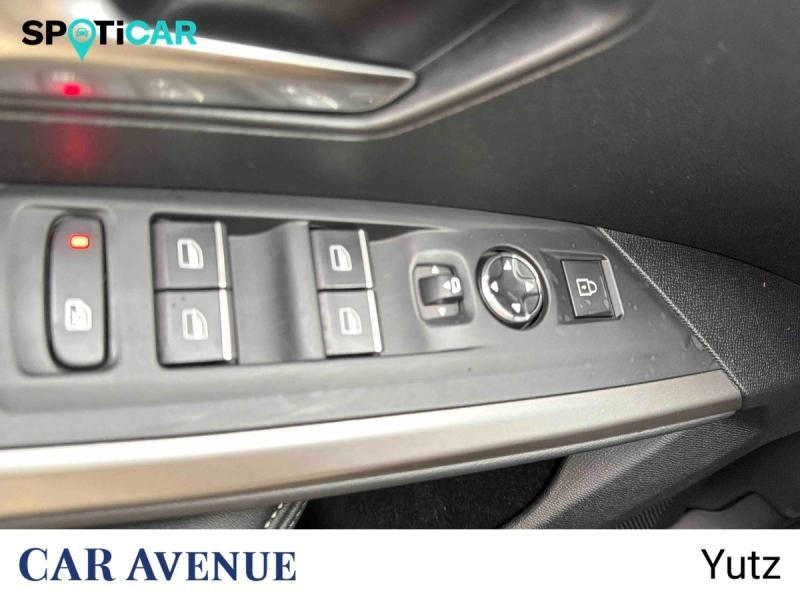 Used PEUGEOT 3008 1.2 Hybrid 136ch GT e-DCS6 2025 Gris Titane (M) € 32990 in Yutz