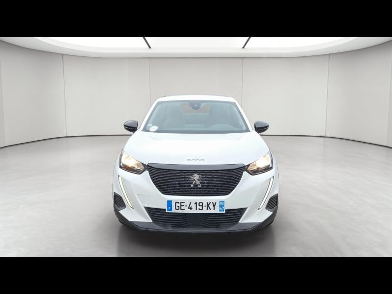 Used PEUGEOT 2008 1.2 PureTech 100ch S&S Active Pack 2022 Blanc banquise (O) € 14990 in Yutz
