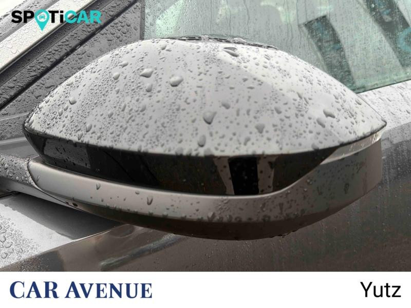 Used PEUGEOT 3008 1.2 Hybrid 136ch GT e-DCS6 2025 Gris Titane (M) € 32990 in Yutz