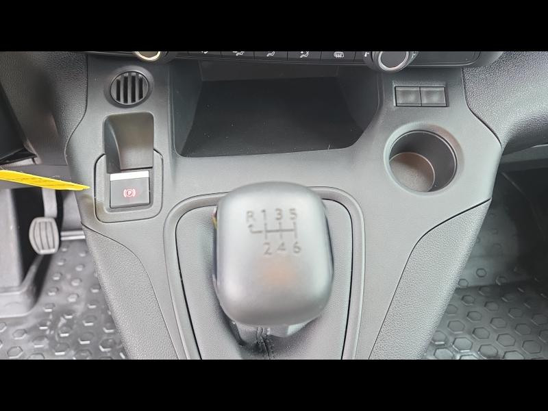 Occasion PEUGEOT Partner Standard 650kg Puretech 110ch S&S Premium 2023 Noir Perla Nera 15990 € à Yutz