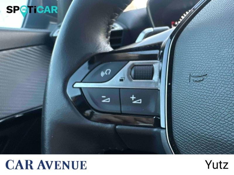 Occasion PEUGEOT 208 1.2 PureTech 100ch S&S Style EAT8 2023 Jaune 15990 € à Yutz