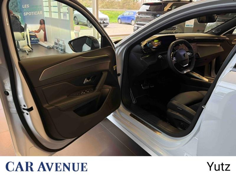 Occasion PEUGEOT 308 Plug-In Hybrid 195ch GT e-DCS7 2025 Blanc Okénite (M) 38990 € à Yutz