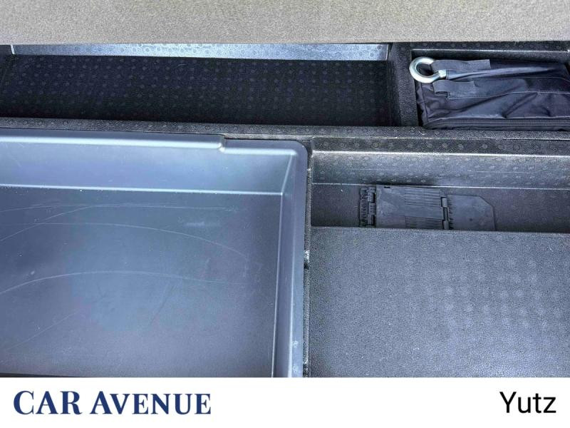 Occasion PEUGEOT 3008 HYBRID 225ch GT Pack e-EAT8 2022 Noir Perla Nera (M) 24490 € à Yutz