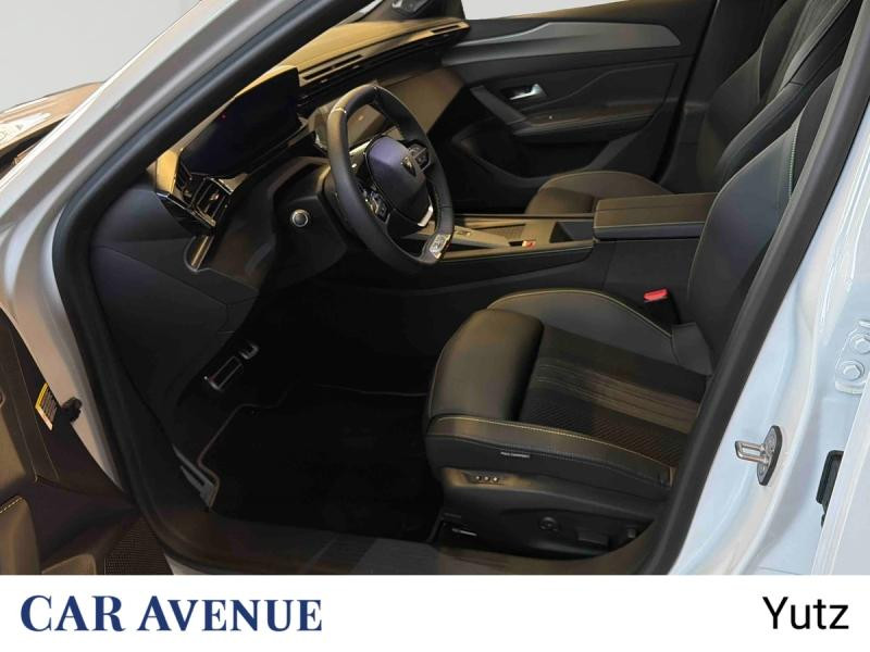 Occasion PEUGEOT 308 Plug-In Hybrid 195ch GT e-DCS7 2025 Blanc Okénite (M) 38990 € à Yutz