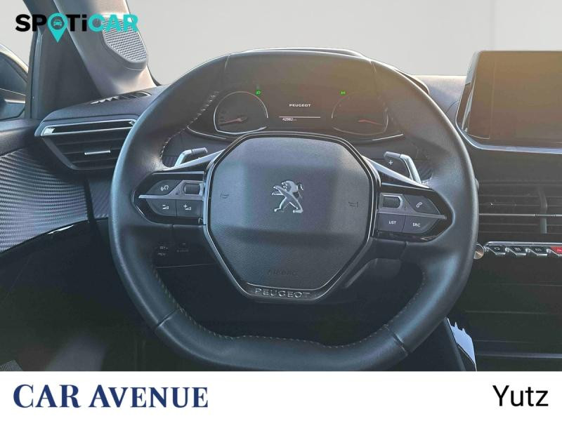 Occasion PEUGEOT 208 1.2 PureTech 100ch S&S Style EAT8 2023 Jaune 15990 € à Yutz