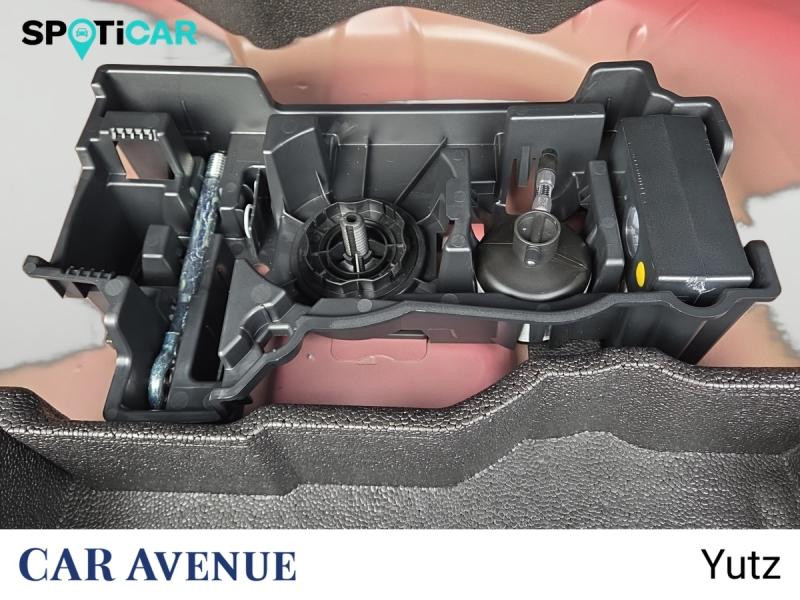 Occasion PEUGEOT 2008 1.2 Hybrid 145ch Allure e-DCS6 2025 Bleu 25990 € à Yutz