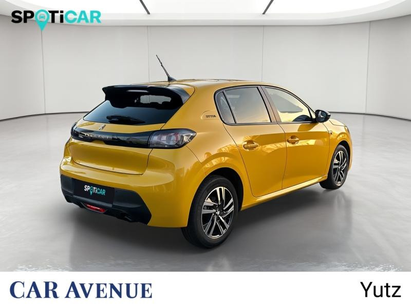 Occasion PEUGEOT 208 1.2 PureTech 100ch S&S Style EAT8 2023 Jaune 15990 € à Yutz
