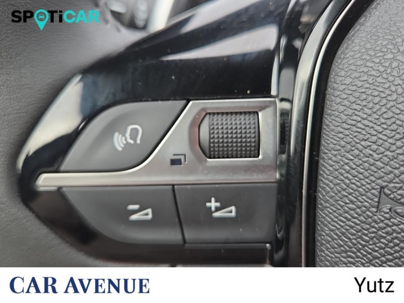 Occasion PEUGEOT 2008 1.2 Hybrid 145ch Allure e-DCS6 2025 Bleu 25990 € à Yutz