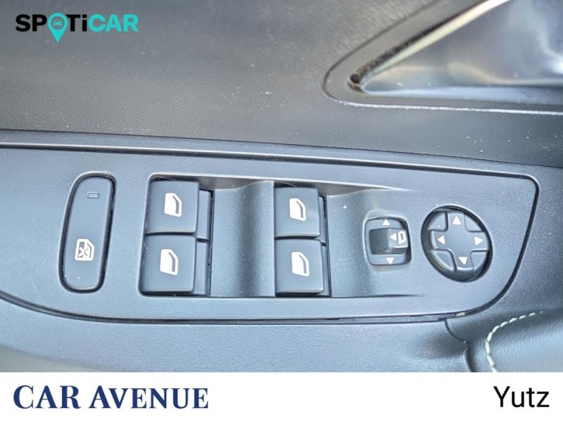 Occasion PEUGEOT 2008 e-2008 136ch GT Pack 2022 Bleu Vertigo (S) 18990 € à Yutz