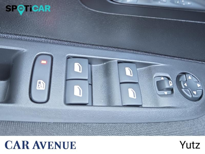 Occasion PEUGEOT 208 1.2 PureTech 100ch S&S Active 2024 Gris Artense (M) 15490 € à Yutz