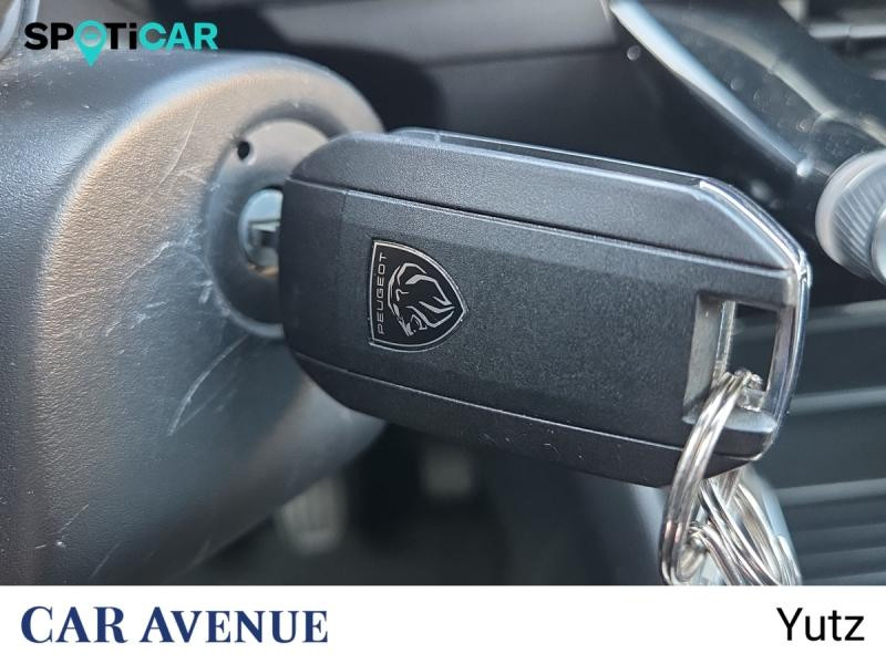 Occasion PEUGEOT 208 1.2 100ch S&S Style 2025 Jaune 15990 € à Yutz