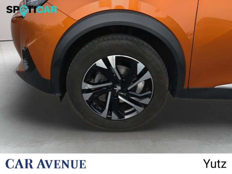 Occasion PEUGEOT 2008 1.2 PureTech 130ch S&S Allure EAT8 7cv 2020 Orange Fusion (M) 14990 € à Yutz