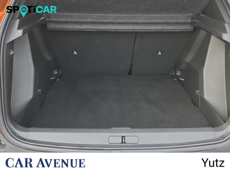 Occasion PEUGEOT 2008 1.2 PureTech 130ch S&S Allure EAT8 7cv 2020 Orange Fusion (M) 14990 € à Yutz