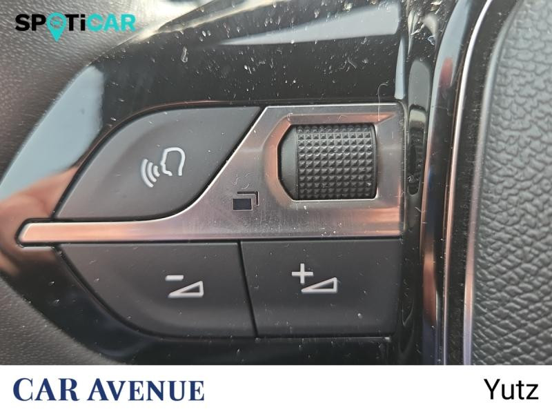 Occasion PEUGEOT 2008 1.2 PureTech 130ch S&S Allure EAT8 2023 Gris Artense (M) 17490 € à Yutz