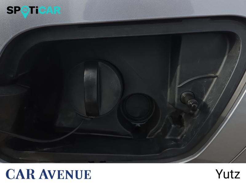 Occasion PEUGEOT 2008 1.2 PureTech 130ch S&S Allure EAT8 2023 Gris Artense (M) 17490 € à Yutz