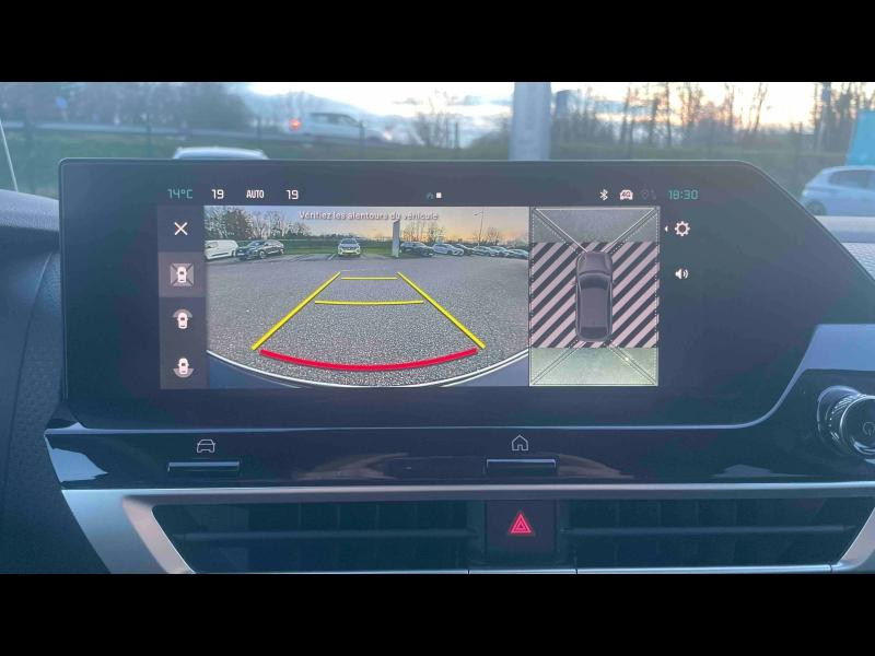 Used CITROEN C4 1.2 Hybride 145ch S&S PLUS Automatique 2025 Noir Perla Nera (N) € 22990 in Yutz